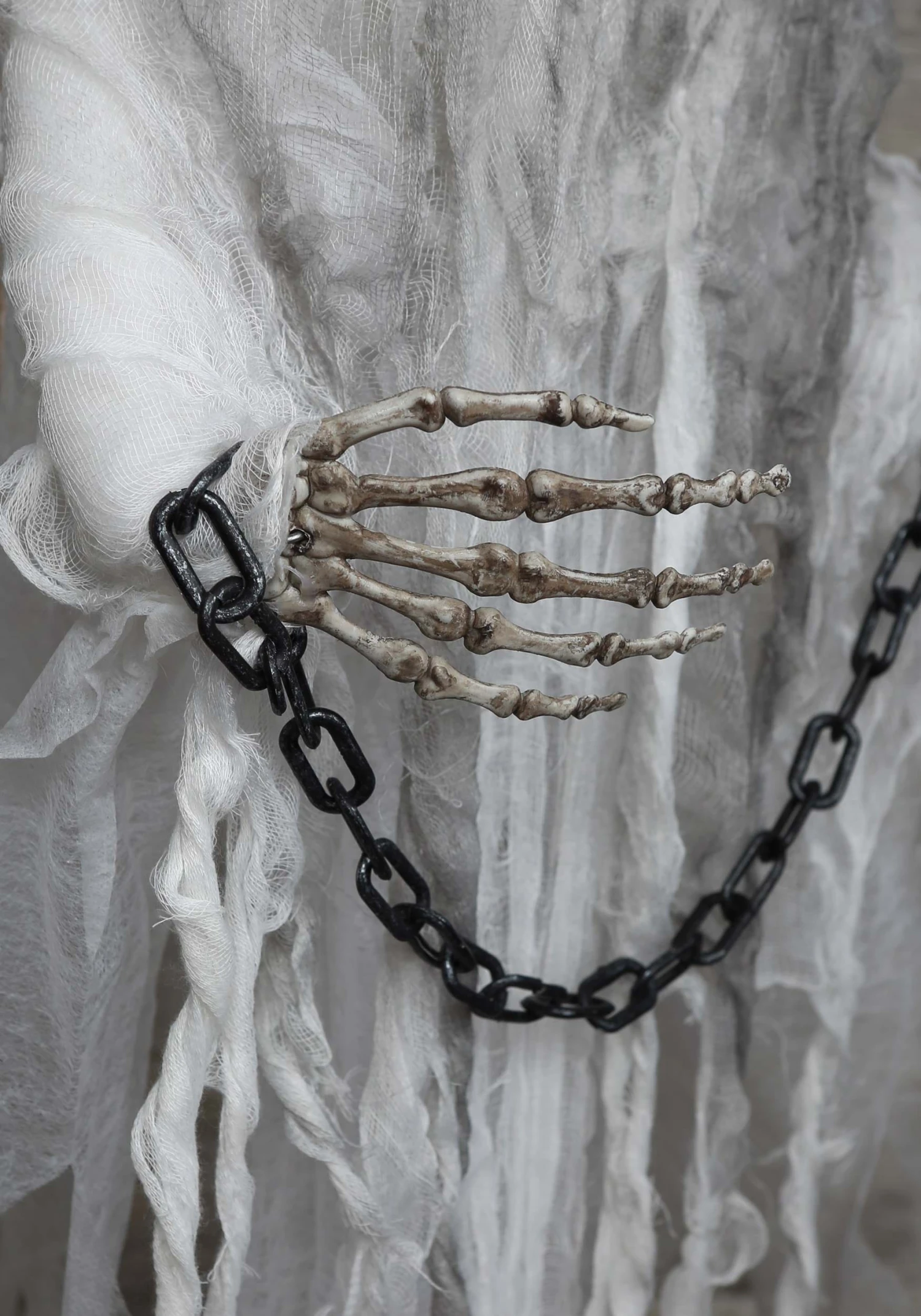 Hanging 3 Foot Faceless Ghost Animatronic Halloween Decoration 5 Hanging 3 Foot Faceless Ghost Animatronic Halloween Decoration - Image 3