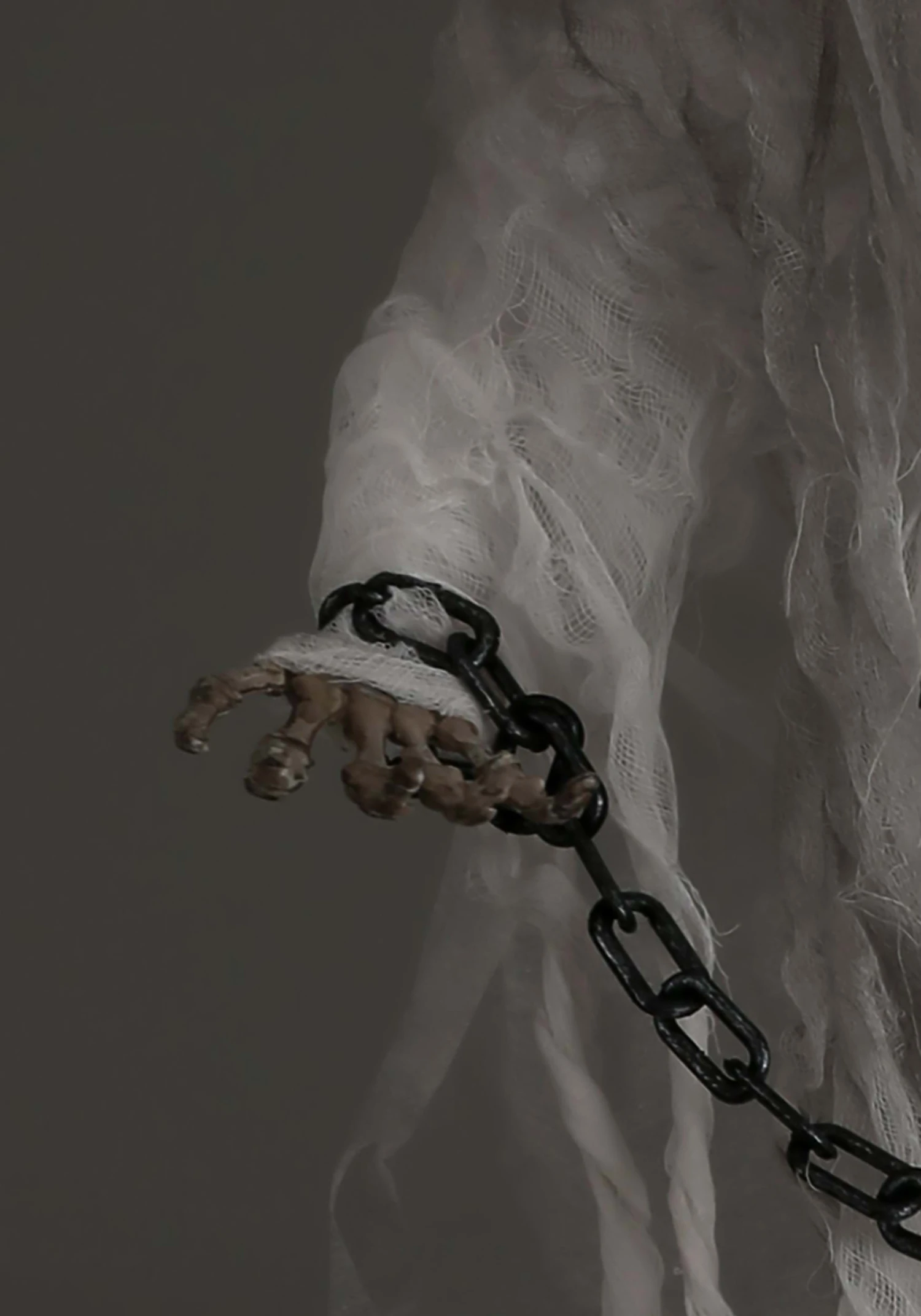 Hanging 3 Foot Faceless Ghost Animatronic Halloween Decoration 6 Hanging 3 Foot Faceless Ghost Animatronic Halloween Decoration - Image 4