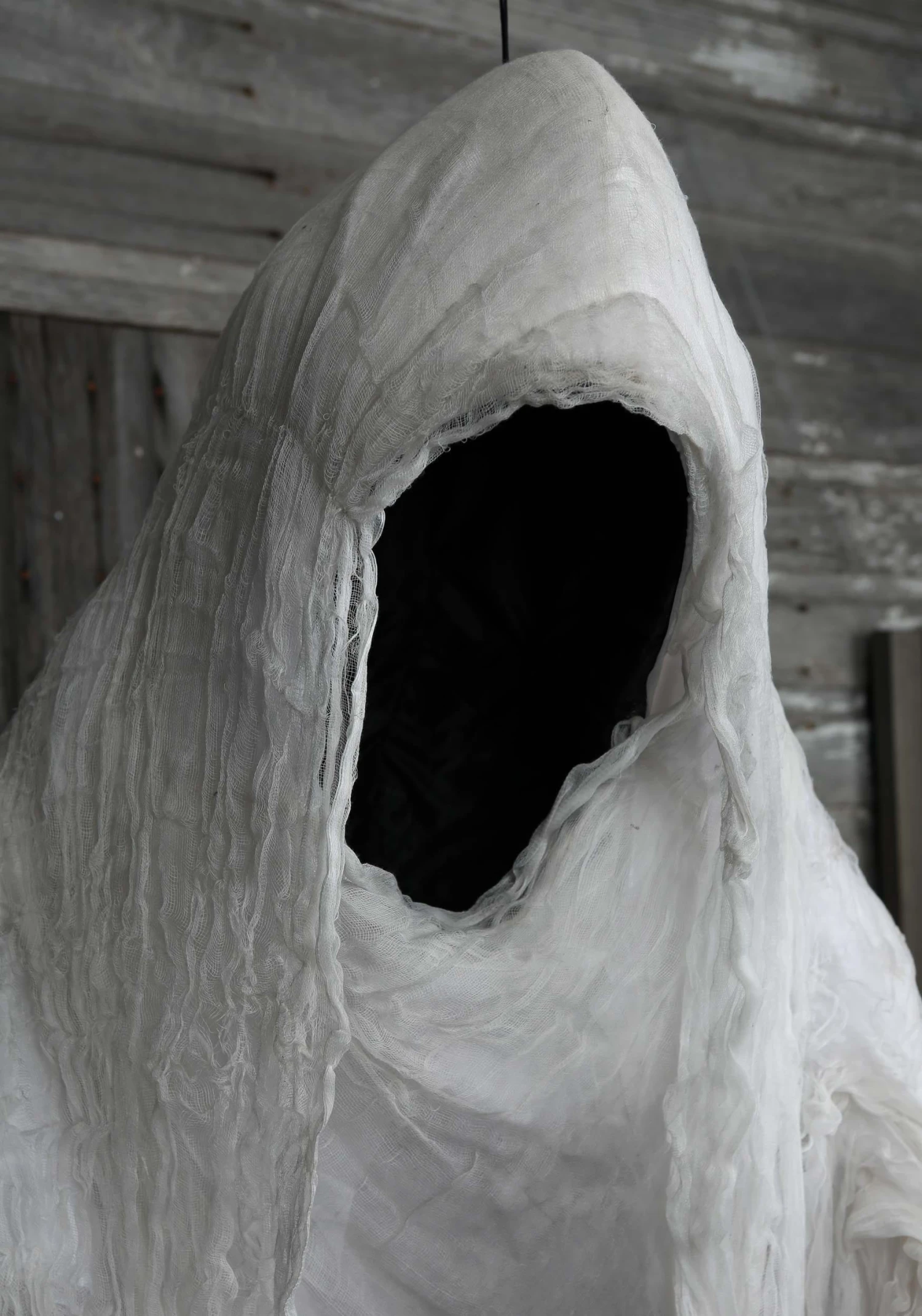 5FT Large Hanging Faceless Ghost Halloween Decoration 5 5FT Large Hanging Faceless Ghost Halloween Decoration - Image 3