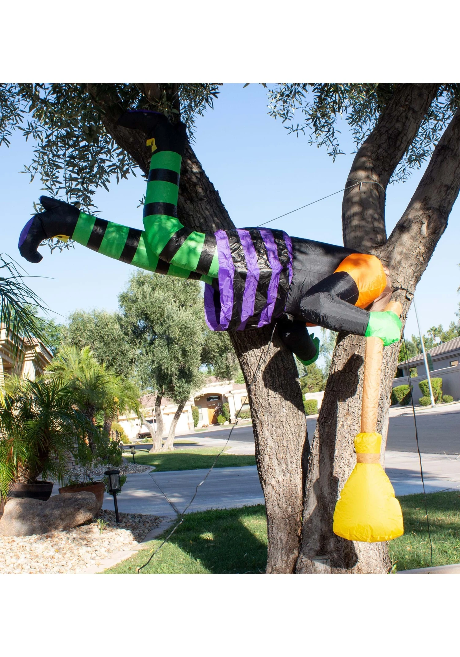 5FT Witch Stuck On Tree Inflatable Halloween Decoration 3 5FT Witch Stuck On Tree Inflatable Halloween Decoration