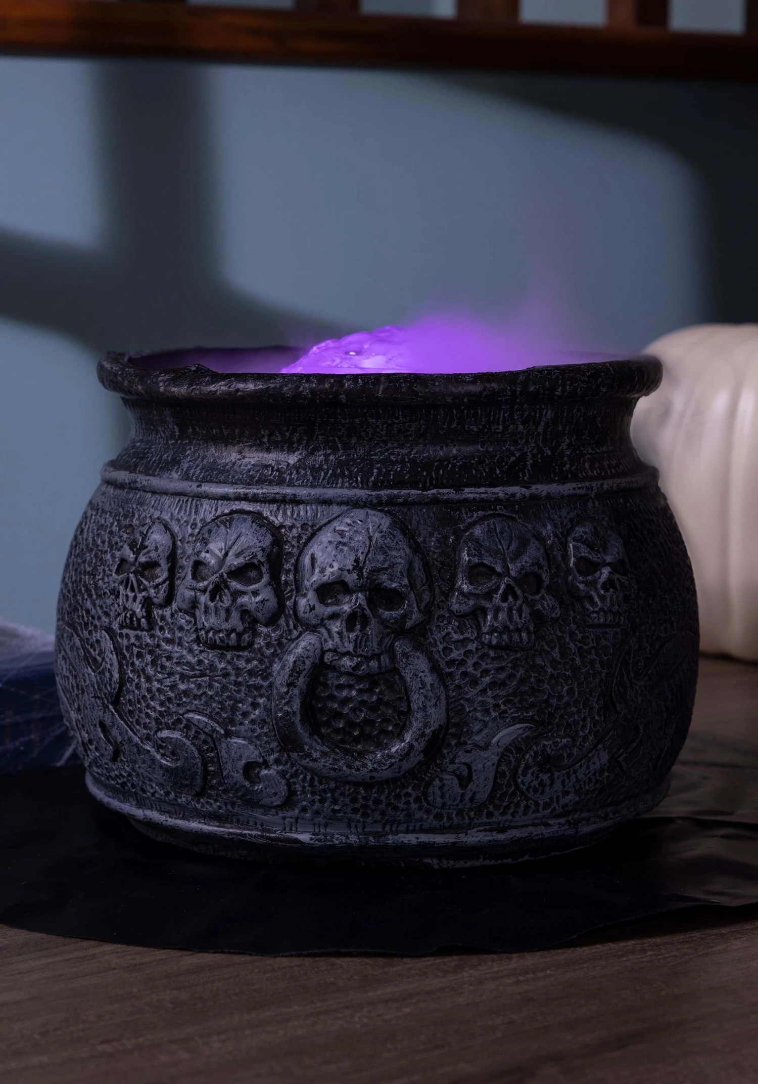 7 Inch Misting Cauldron Decoration 4 7 Inch Misting Cauldron Decoration - Image 2