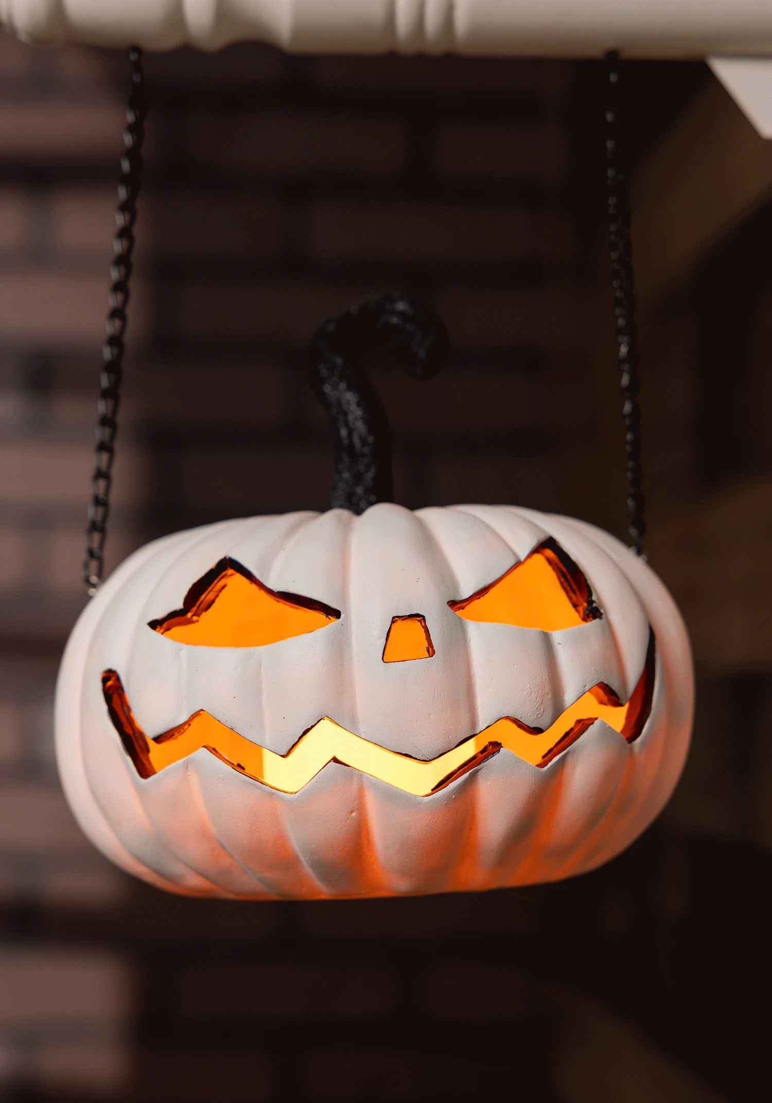 7 Inch LED White Resin Jack O Lantern Arrow Figure 4 7 Inch LED White Resin Jack O Lantern Arrow Figure - Image 2