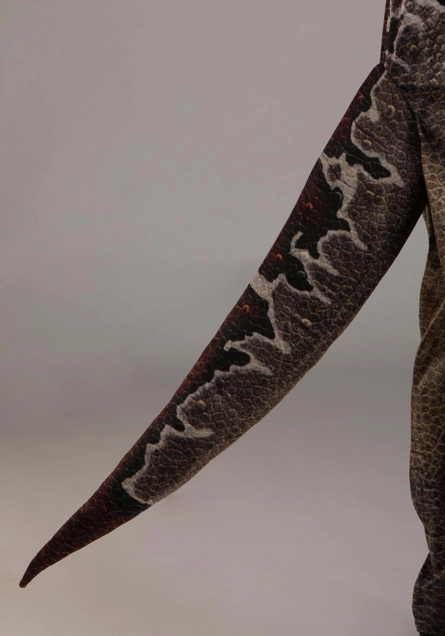 Adult Deluxe Dilophosaurus Costume 16 Adult Deluxe Dilophosaurus Costume - Image 14