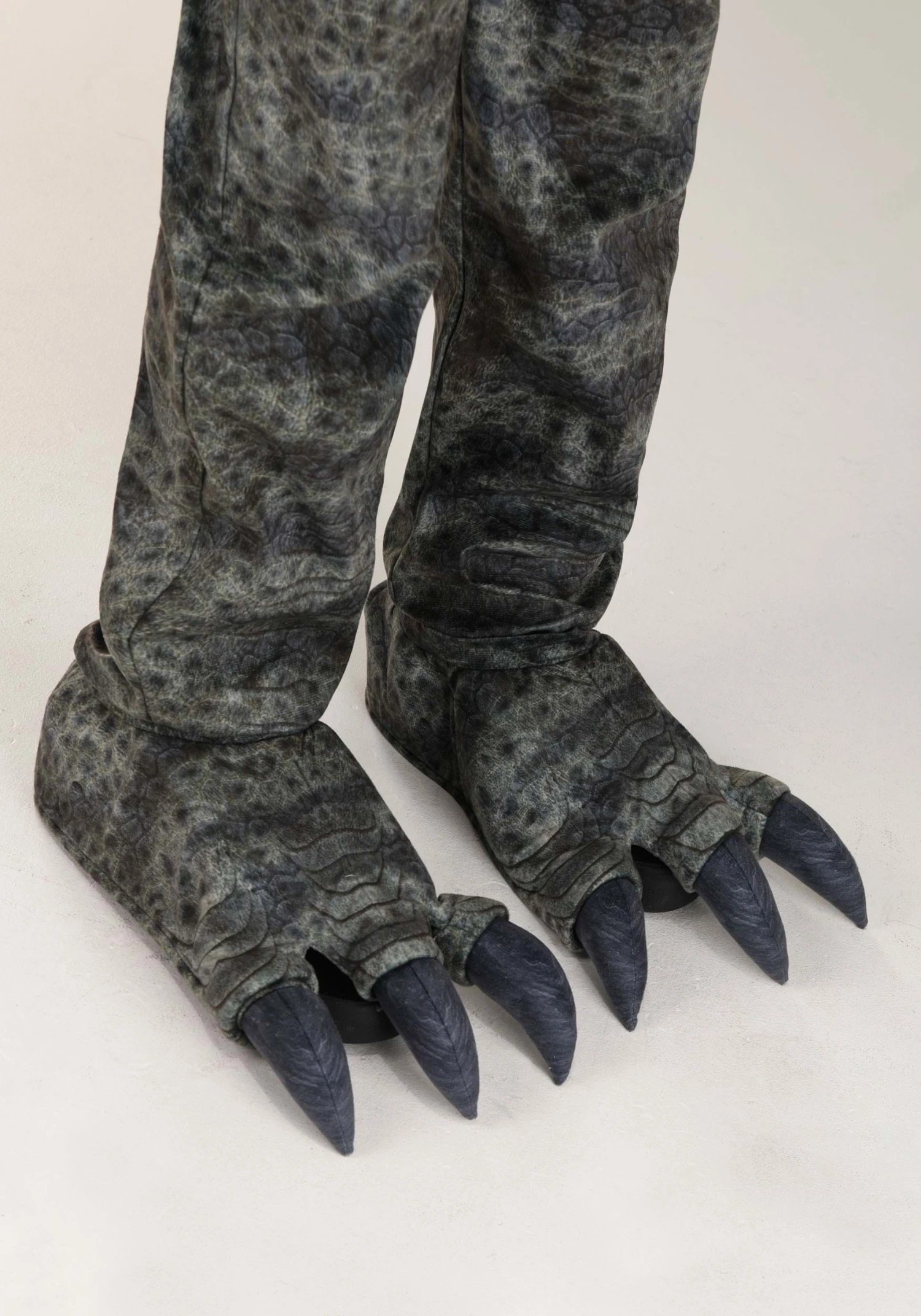 Giganotosaurus Dinosaur Costume For Adults 7 Giganotosaurus Dinosaur Costume For Adults - Image 5