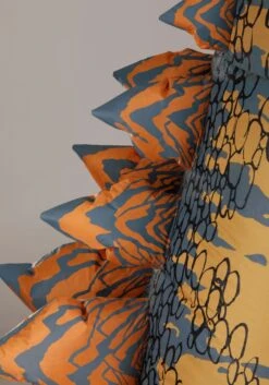 Adult Inflatable Stegosaurus Costume -Halloween Costumes adult inflatable stegosaurus costume alt 3