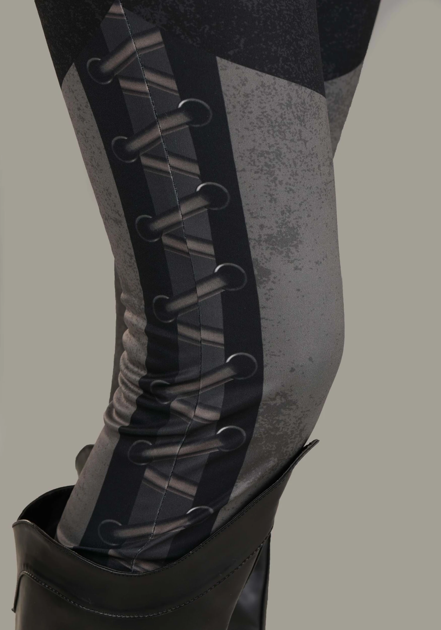 Twilight Huntress Costume For Adults 6 Twilight Huntress Costume For Adults - Image 4