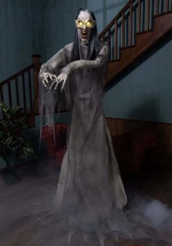 7FT Animatronic Wailing Banshee Seasonal Visions International Decoration 13 7FT Animatronic Wailing Banshee Seasonal Visions International Decoration -Halloween Costumes animated wailing banshee decoration alt 5