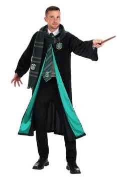Deluxe Harry Potter Slytherin Adult Plus Size Robe Costume -Halloween Costumes deluxe harry potter adult plus size slytherin robe 2