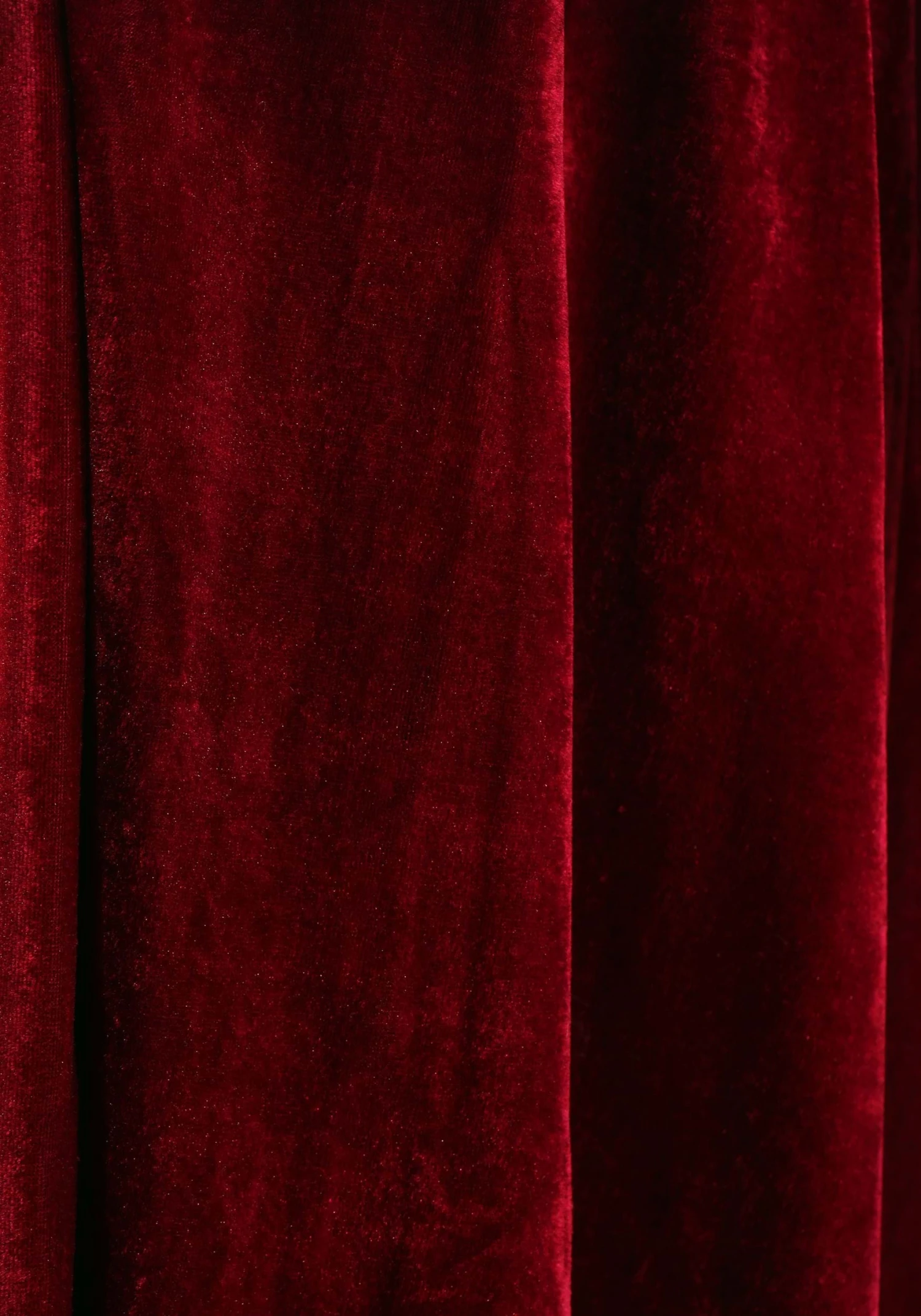 Women's Deluxe Red Riding Hood Plus Size Costume Dress 11 Women's Deluxe Red Riding Hood Plus Size Costume Dress - Image 9