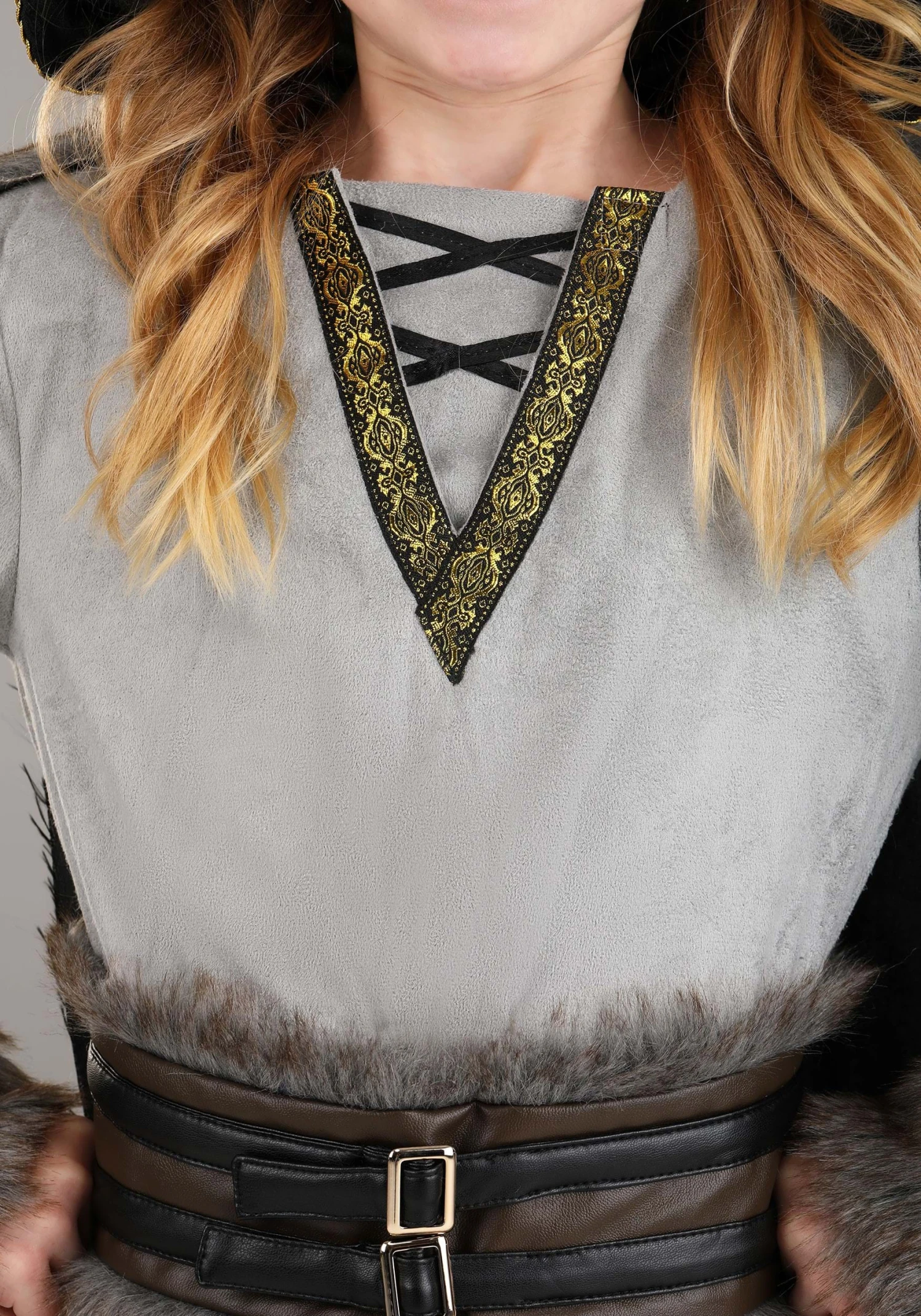 Premium Viking Costume For Girls 5 Premium Viking Costume For Girls - Image 3