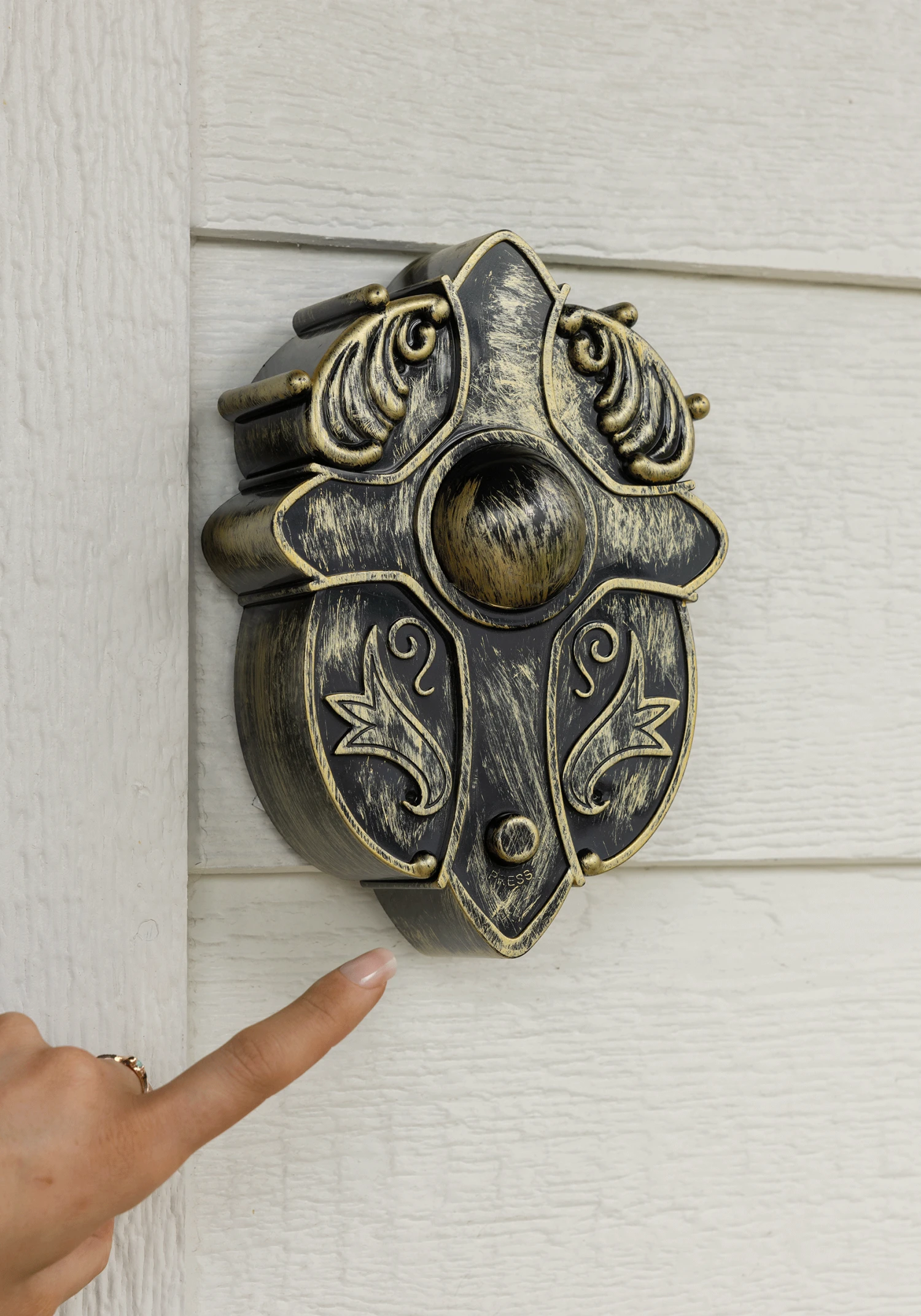 Haunted Light Up Doorbell With Eyeball And Sound Decoration 4 Haunted Light Up Doorbell With Eyeball And Sound Decoration - Image 2