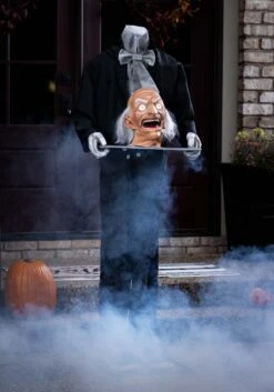5FT Animated Head On A Platter Butler Halloween Decoration