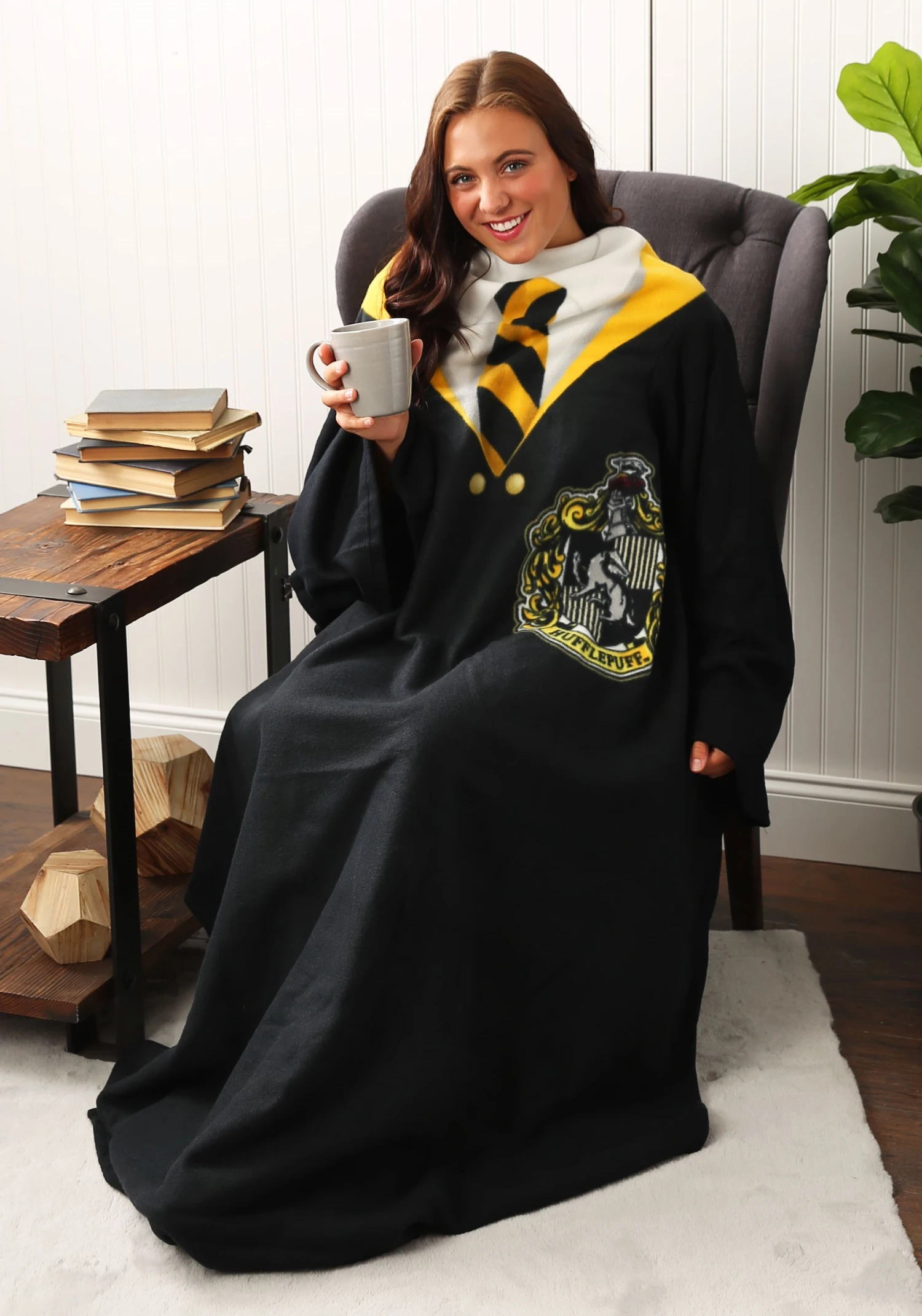 Harry Potter Hufflepuff Comfy Blanket Throw 3 Harry Potter Hufflepuff Comfy Blanket Throw