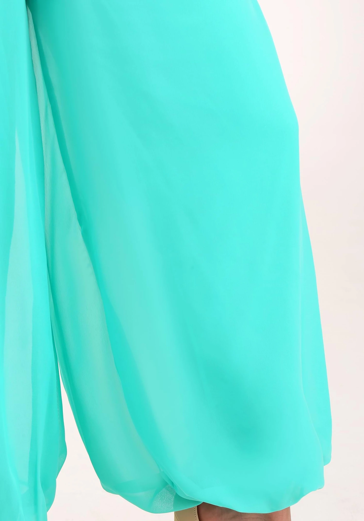 Disguise Deluxe Disney Aladdin Jasmine Women's Costume 10 Disguise Deluxe Disney Aladdin Jasmine Women's Costume - Image 8