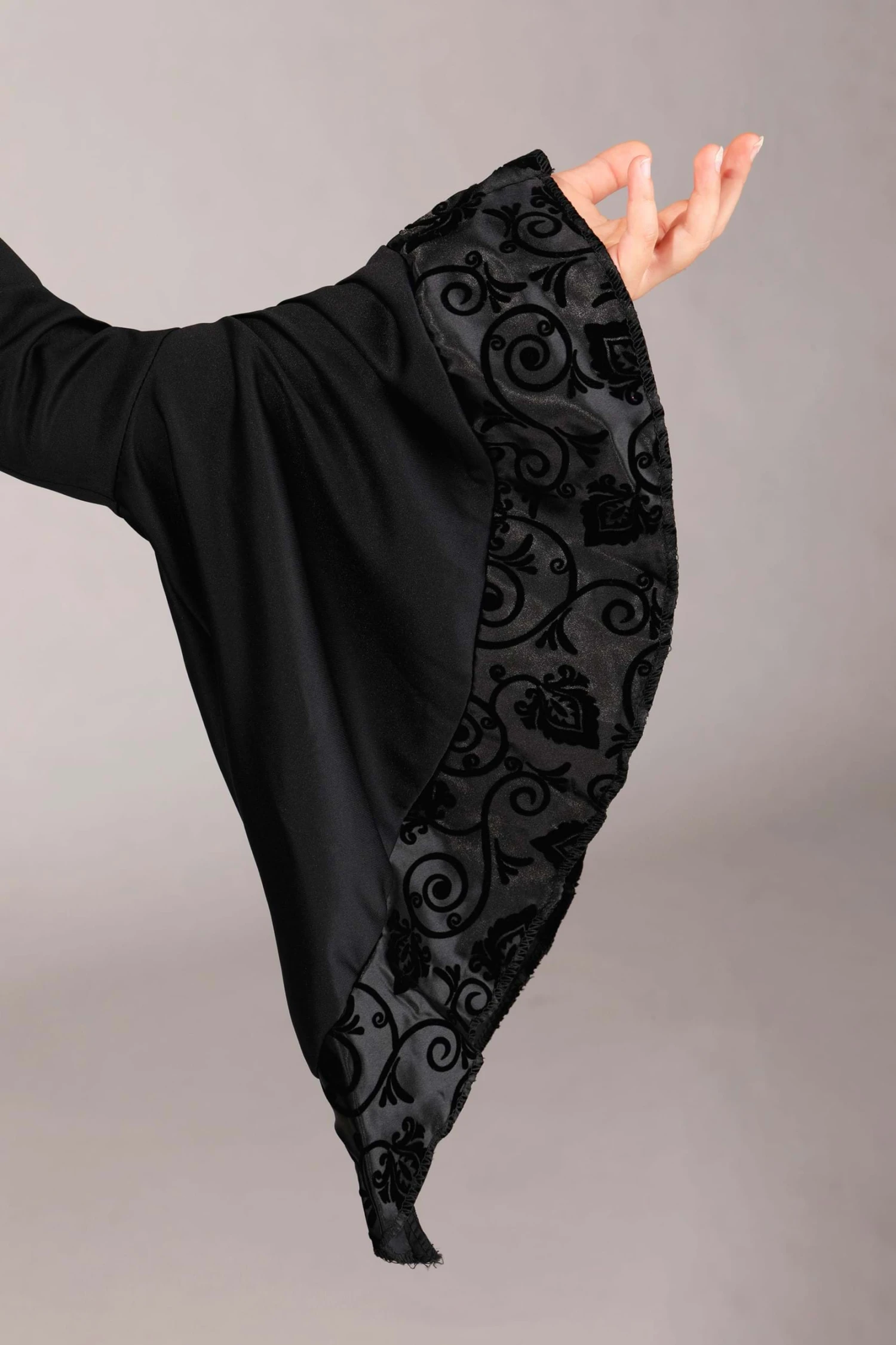 Sorceress Robe Costume For Girls 7 Sorceress Robe Costume For Girls - Image 5