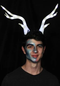 White Light-Up Deer Antlers Costume LumenHorns 14 White Light-Up Deer Antlers Costume LumenHorns -Halloween Costumes light up deer antlers white lumenhorns alt 2