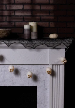 Light Up Doll Head Garland Halloween Decoration