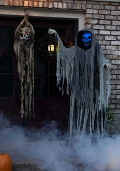 6FT Looming Phantom Animated Halloween Decoration 30 6FT Looming Phantom Animated Halloween Decoration -Halloween Costumes looming phantom animated decoration alt 10