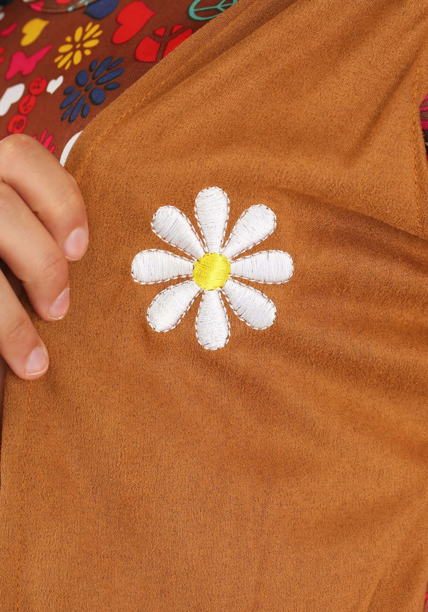 Fun World Women's Peace & Love Hippie Costume 7 Fun World Women's Peace & Love Hippie Costume - Image 5