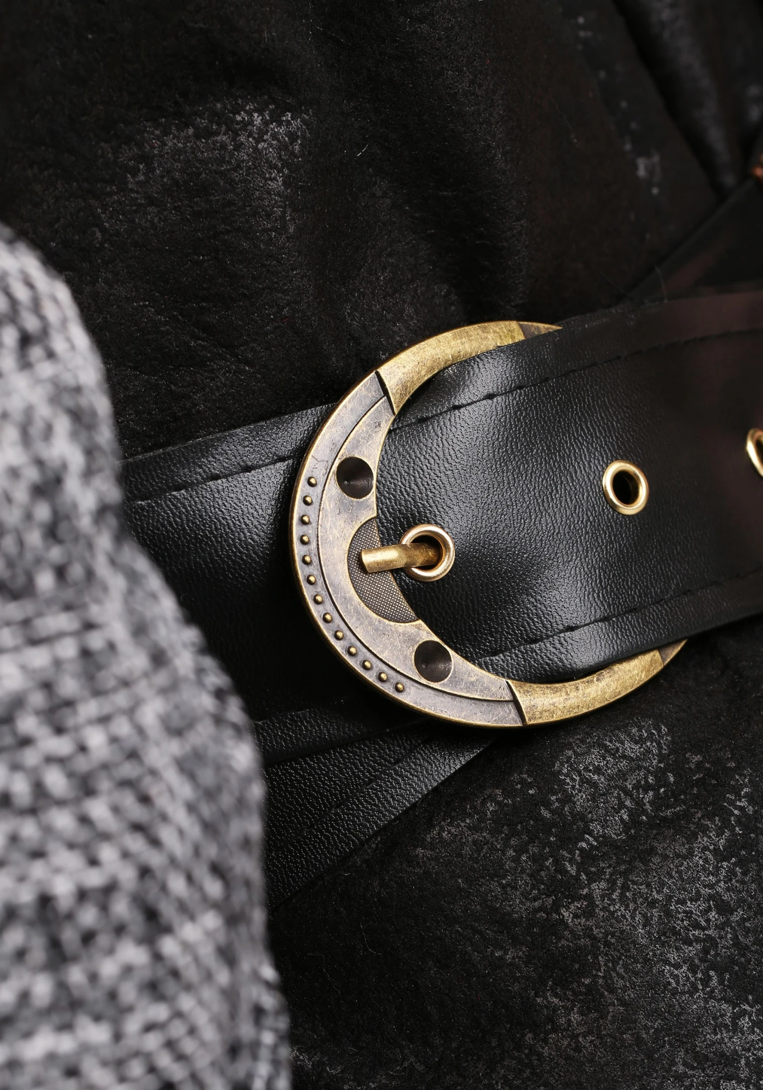 Plus Size Men's Dark Northern King Costume 8 Plus Size Men's Dark Northern King Costume - Image 6