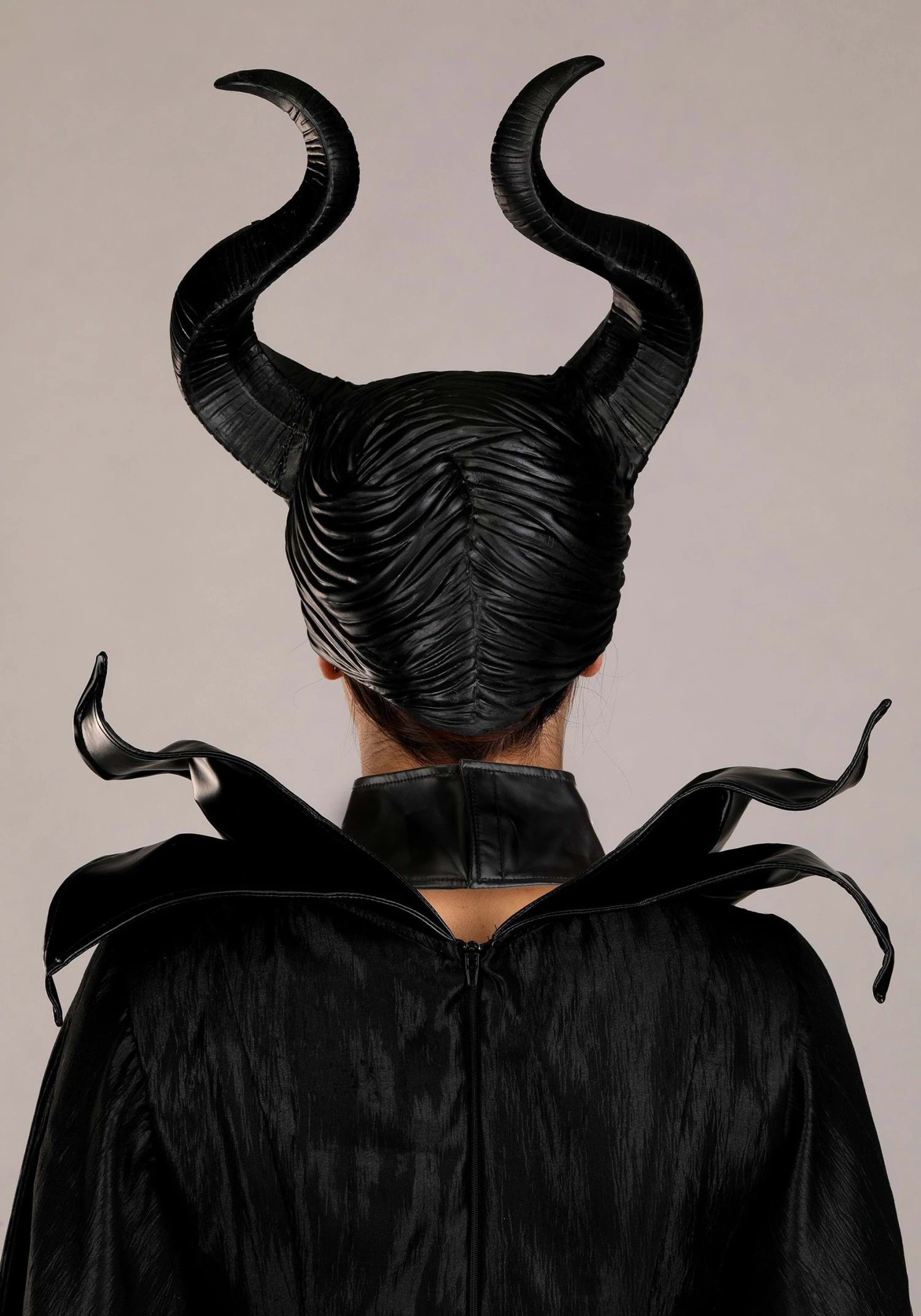 Plus Size Premium Live Action Disney Maleficent Costume 8 Plus Size Premium Live Action Disney Maleficent Costume - Image 6