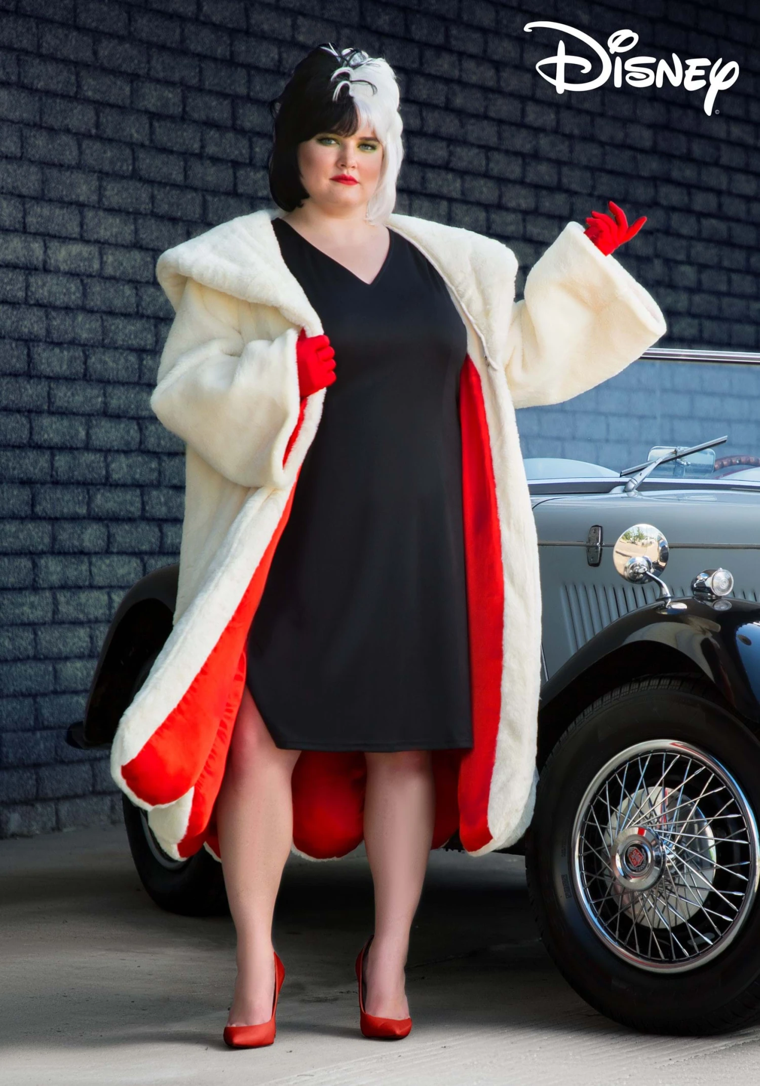 Cruella De Vil Coat Costume For Plus Size Women From Disney's 101 Dalmatians 3 Cruella De Vil Coat Costume For Plus Size Women From Disney's 101 Dalmatians