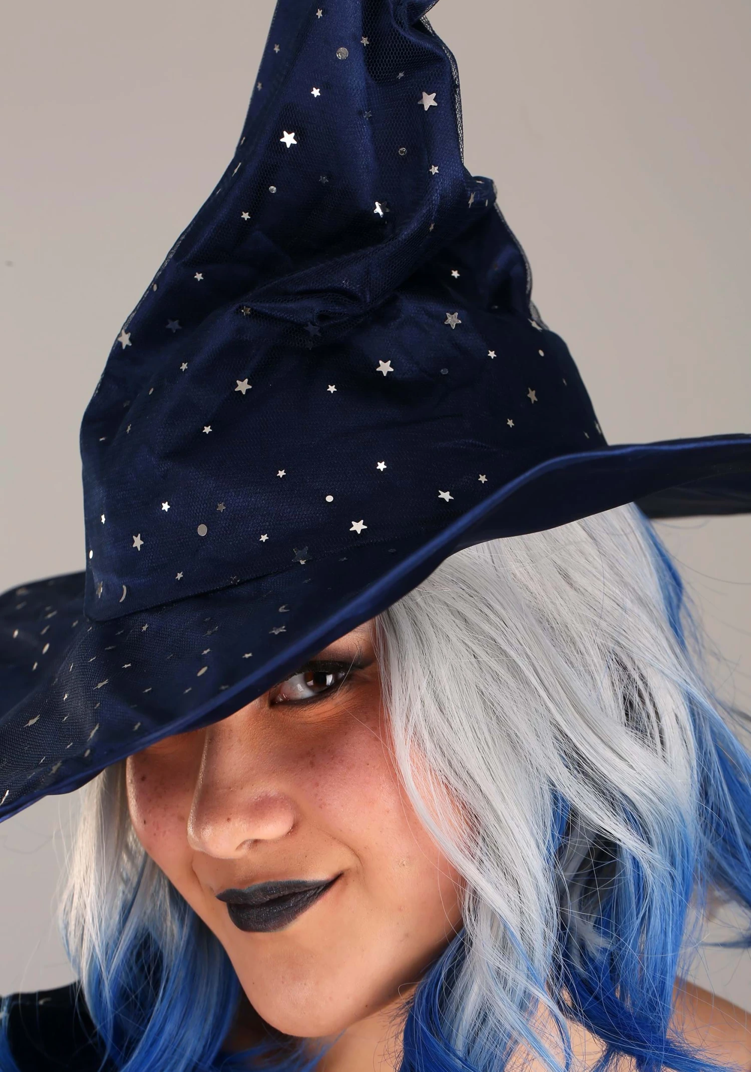 Plus Size Moonbeam Witch Costume For Women 5 Plus Size Moonbeam Witch Costume For Women - Image 3