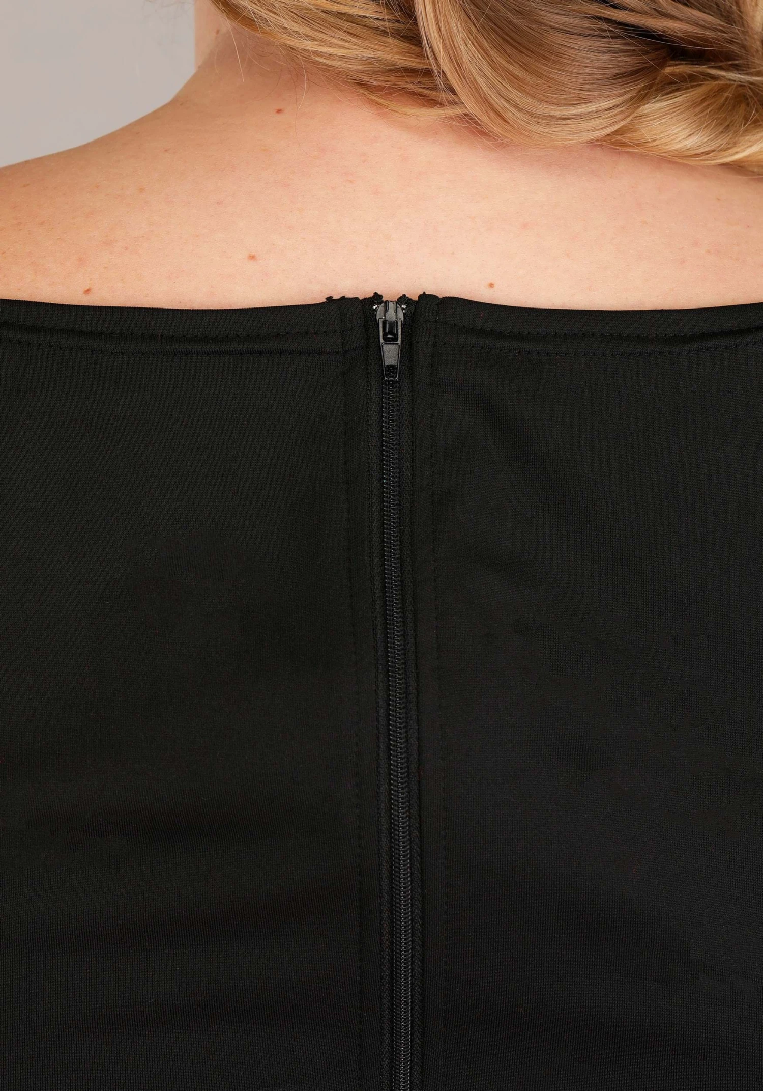 Plus Size Sexy Little Riding Hood Costume For Women 8 Plus Size Sexy Little Riding Hood Costume For Women - Image 6