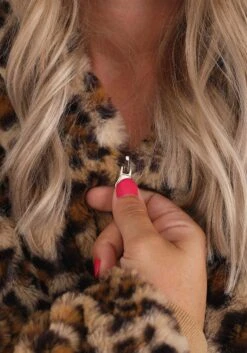 Posh Peanut Lana Leopard Costume For Plus Size Women -Halloween Costumes posh peanut adult plus lana leopard costume alt 8