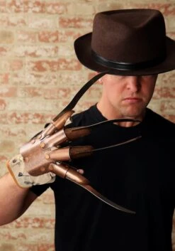 Replica Freddy Krueger Glove Accessory