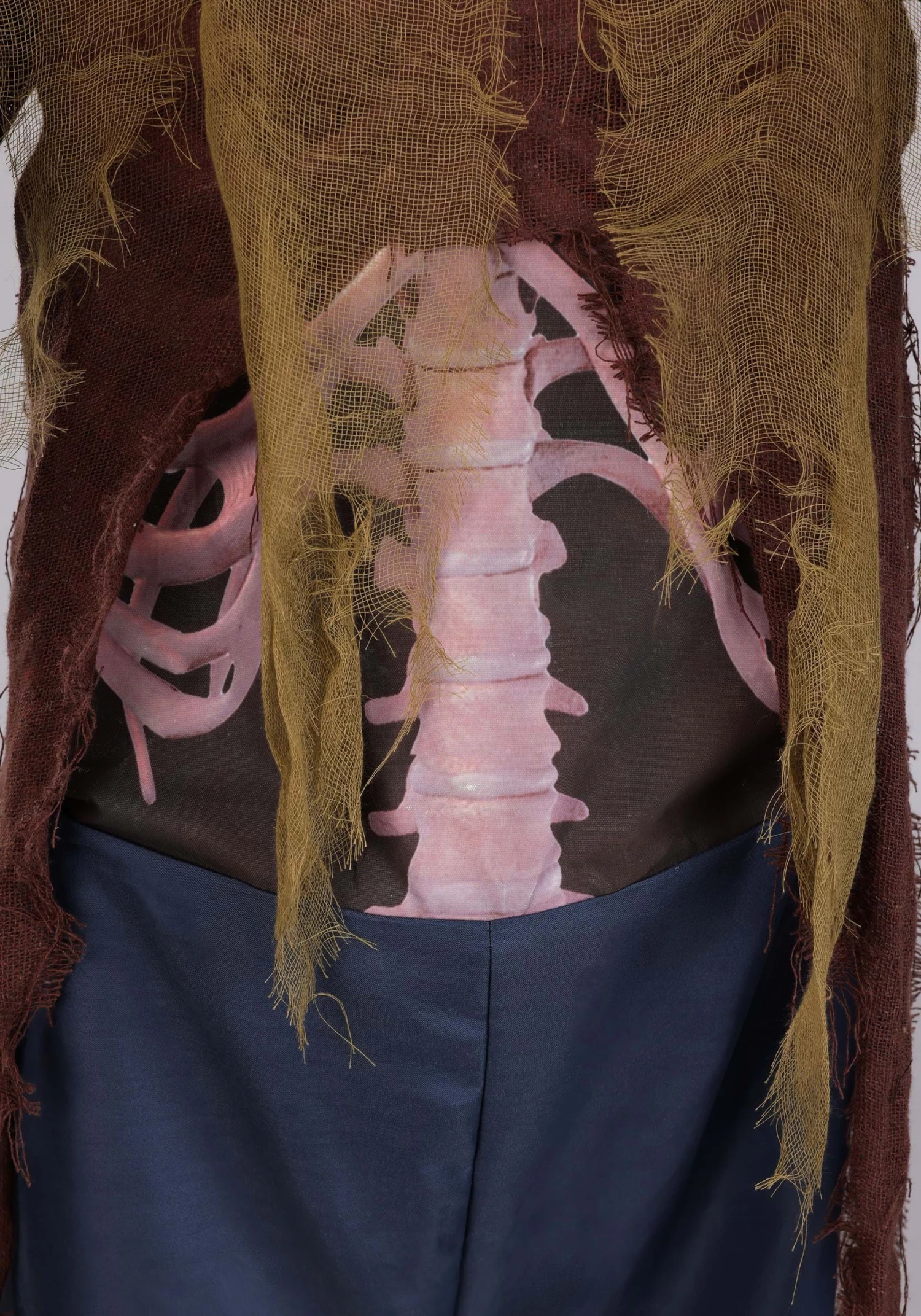 5.5FT Spineless Stanley Animatronic Zombie Decoration - Scream Saver 6 5.5FT Spineless Stanley Animatronic Zombie Decoration - Scream Saver - Image 4