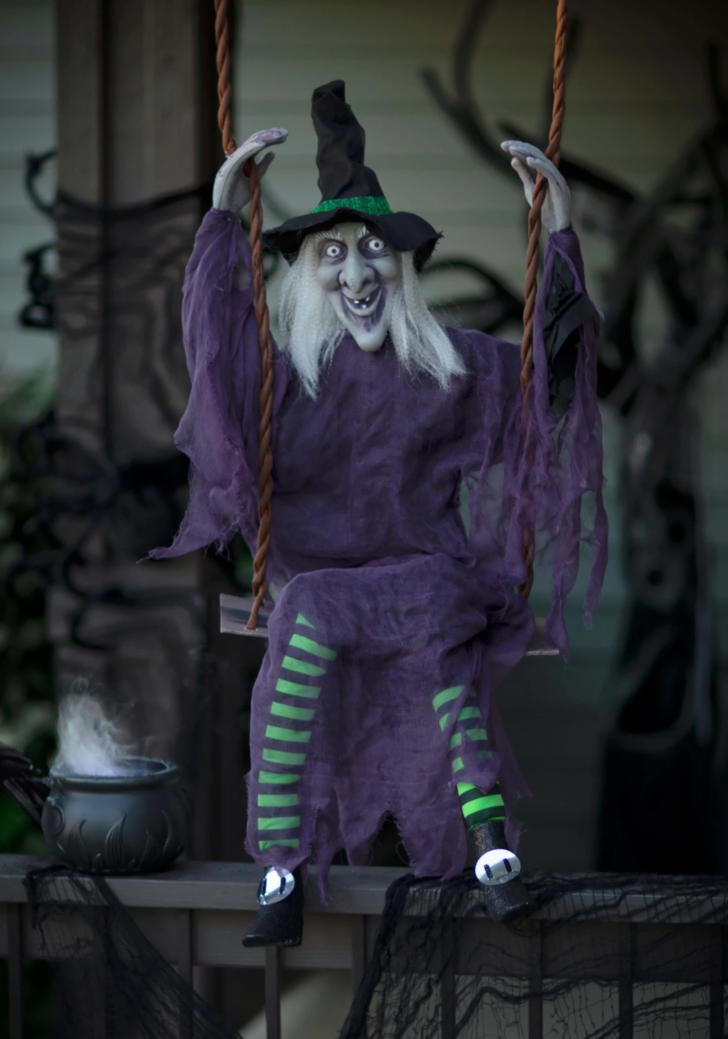 Fun World 5FT Swinging Witch Halloween Decoration 4 Fun World 5FT Swinging Witch Halloween Decoration - Image 2