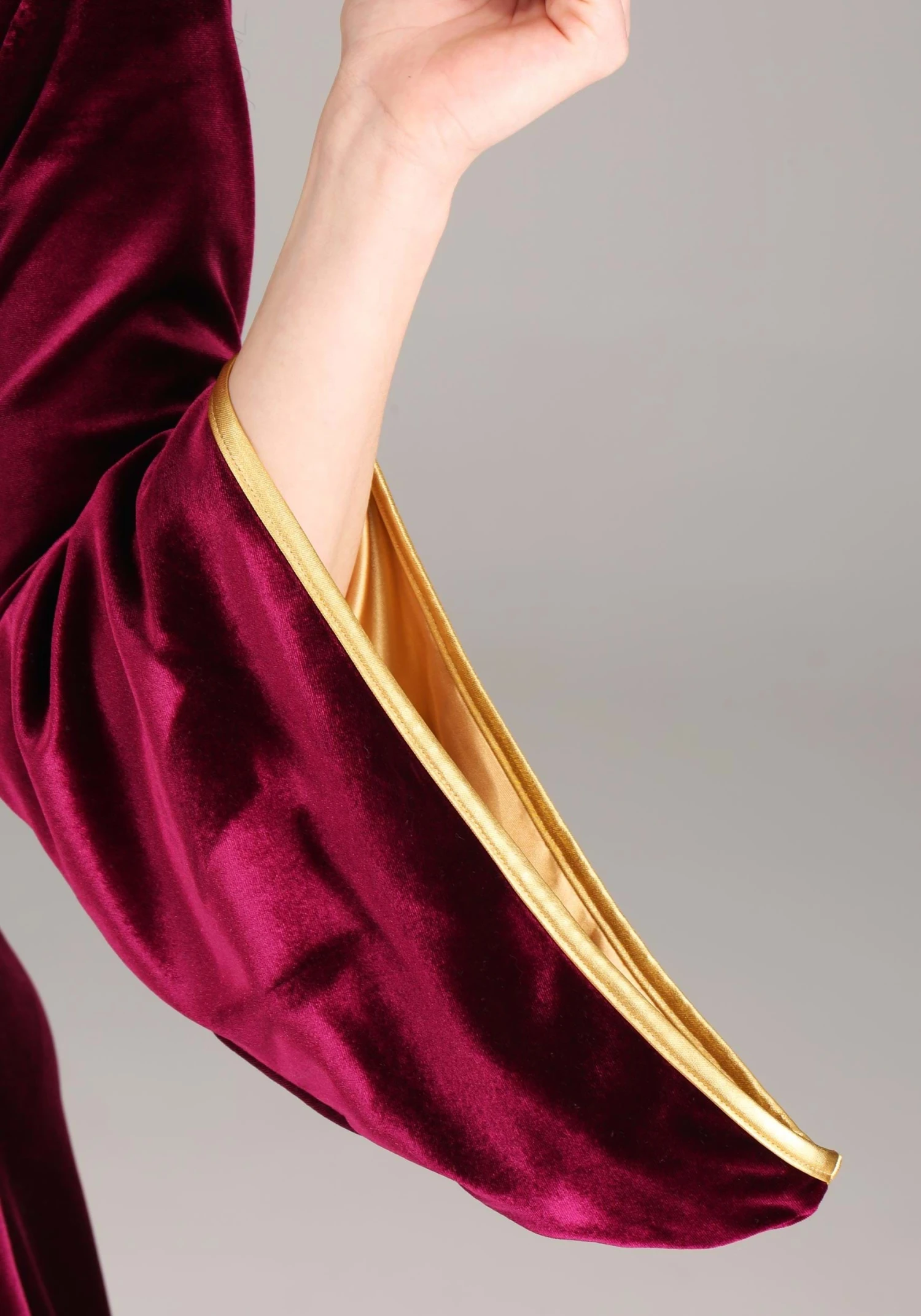 Mother Gothel Costume For Women From Disney's Tangled 16 Mother Gothel Costume For Women From Disney's Tangled - Image 14