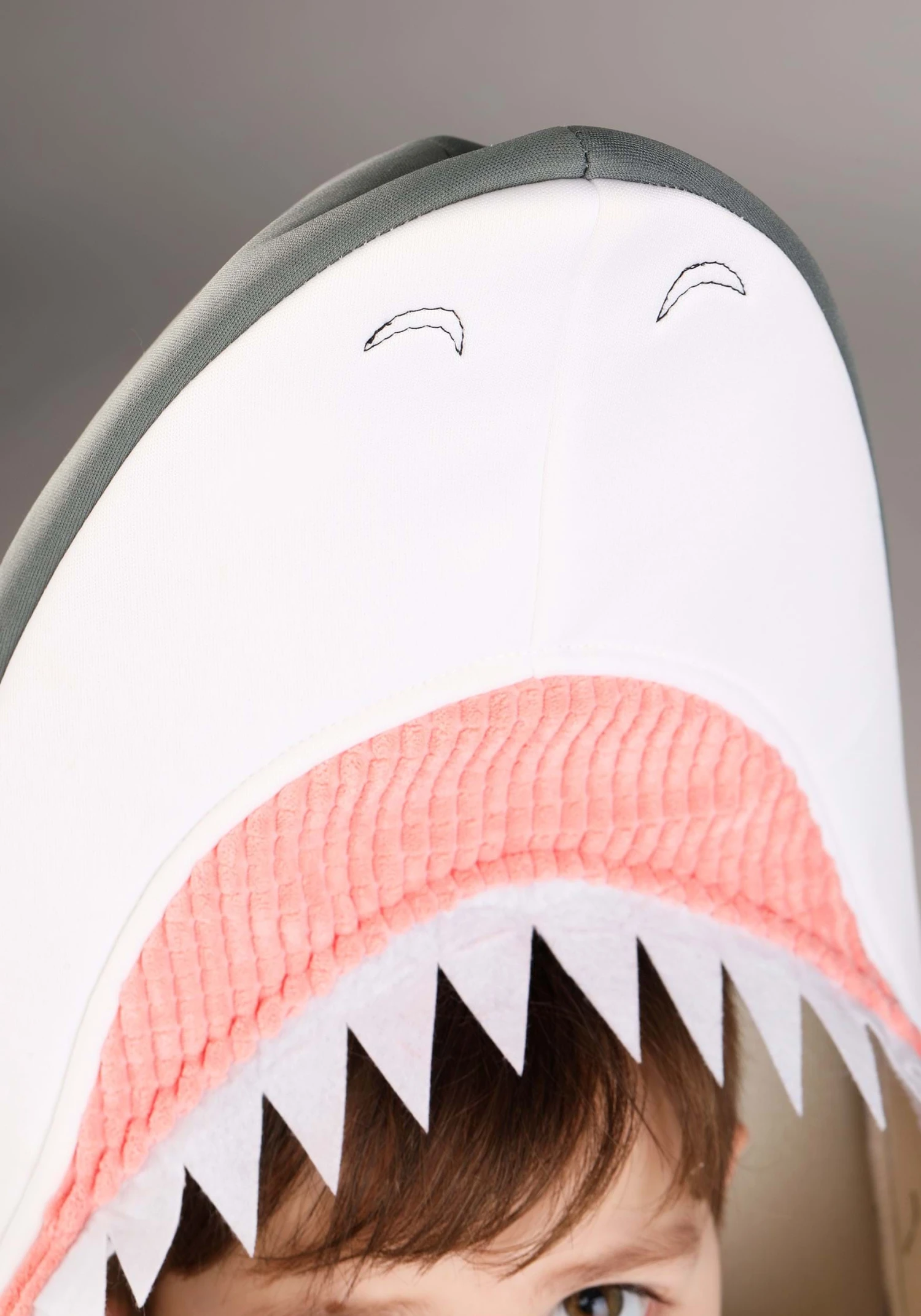 Great White Shark Costume For Toddlers 6 Great White Shark Costume For Toddlers - Image 4