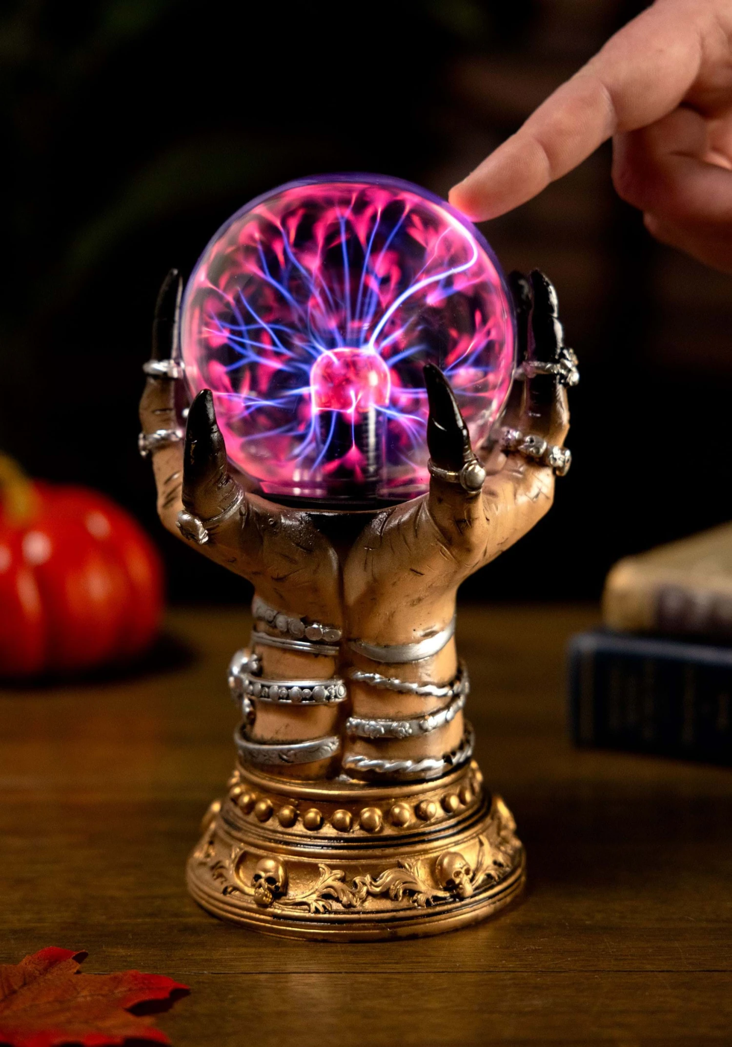 Witch Hands Electric Magic Ball Halloween Decoration 4 Witch Hands Electric Magic Ball Halloween Decoration - Image 2