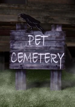 Witch Way Pet Cemetery Sign Halloween Decoration
