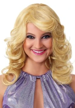 Women's 1970s Feathered Blonde Wig