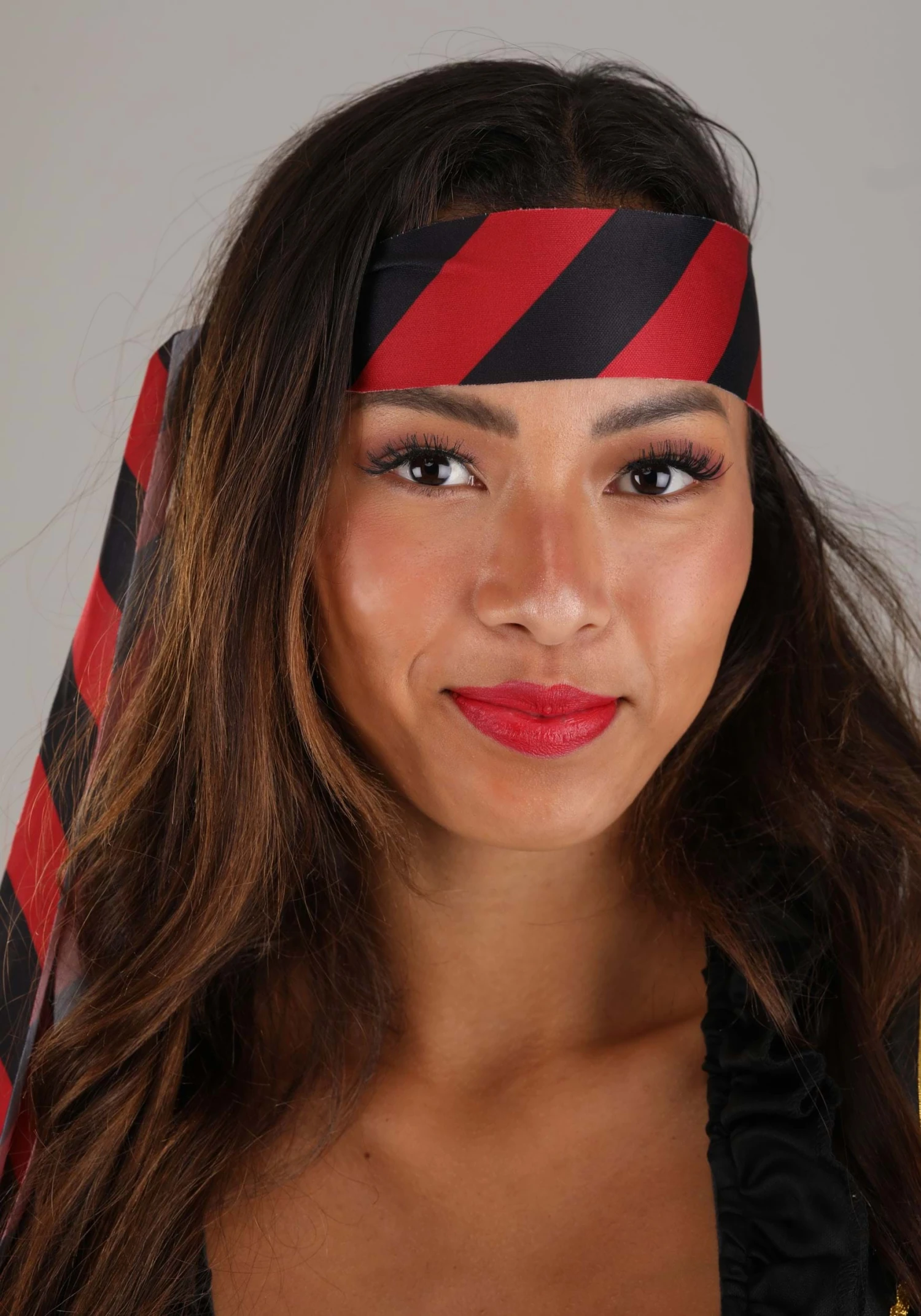 Budget Pirate Costume For Women 5 Budget Pirate Costume For Women - Image 3