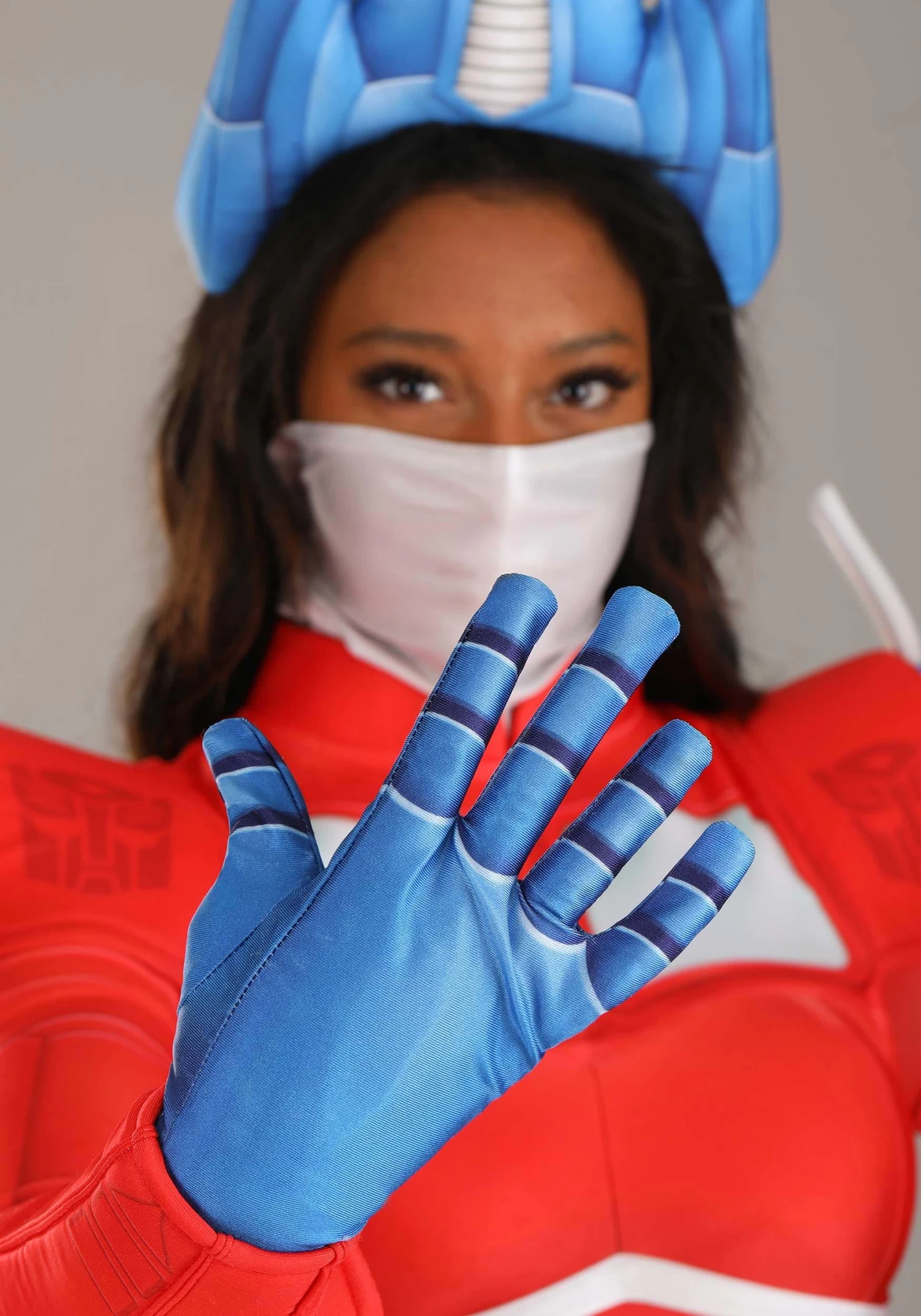 Hasbro Women's Classic Transformers Optimus Prime Costume 8 Hasbro Women's Classic Transformers Optimus Prime Costume - Image 6