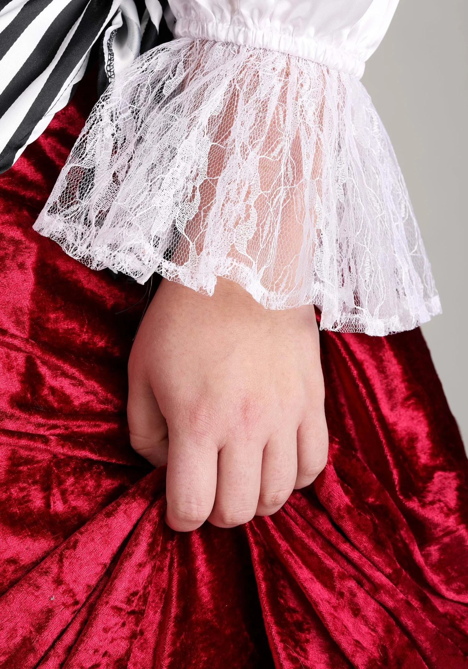 Plus Size Deluxe Pirate Wench Costume 7 Plus Size Deluxe Pirate Wench Costume - Image 5