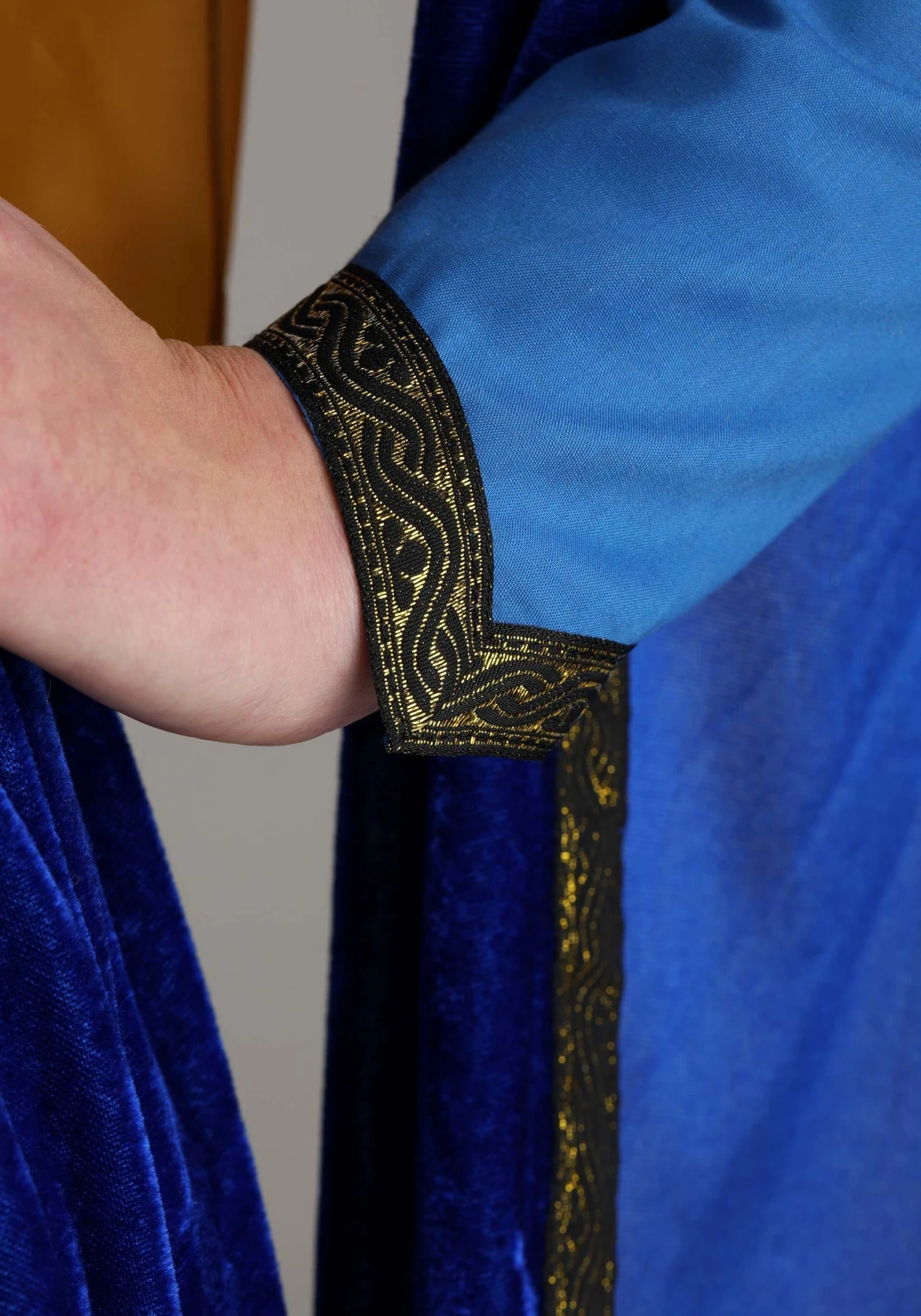 Renaissance Queen Costume For Women 10 Renaissance Queen Costume For Women - Image 8